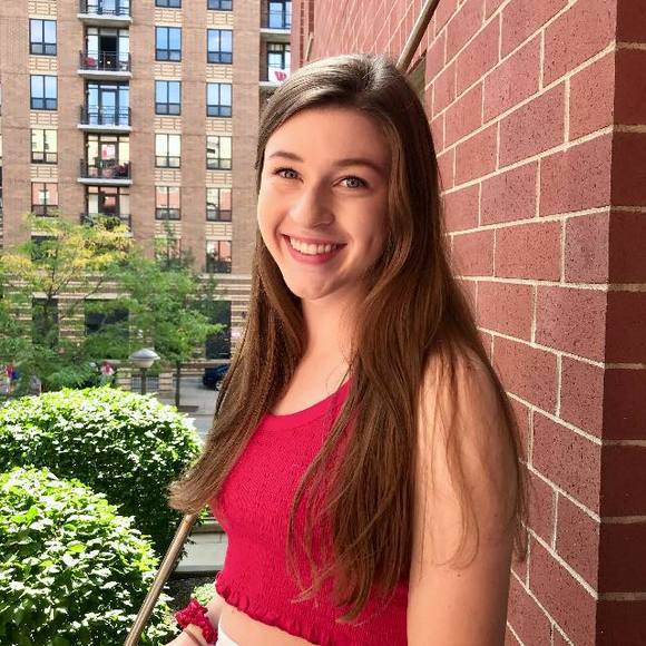 Meet your Posher, Natalie - Picture 1 of 1